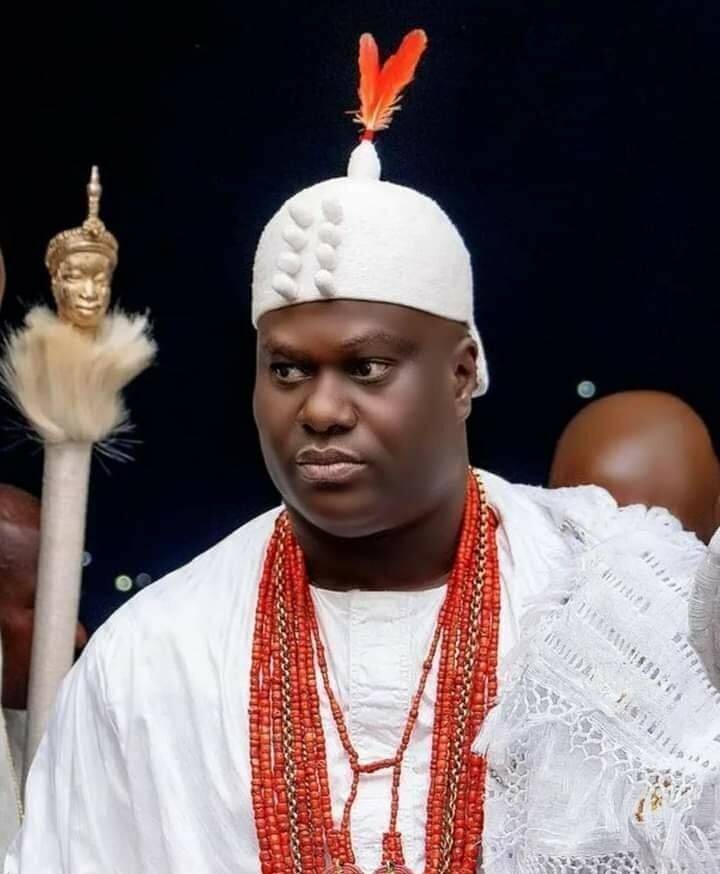 Ooni third wife, Queen Tobi Philips delivers twins